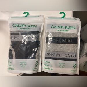 Calvin Klein 2 packs, 3 pieces per Pack, Cotton Spandex Briefs Size 6/7 Small.